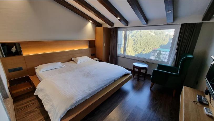 Deep Hotel Mussoorie Exterior photo