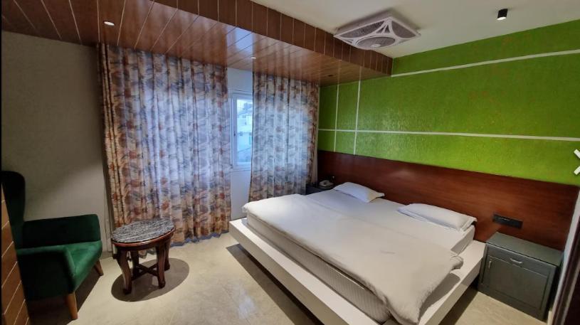 Deep Hotel Mussoorie Exterior photo